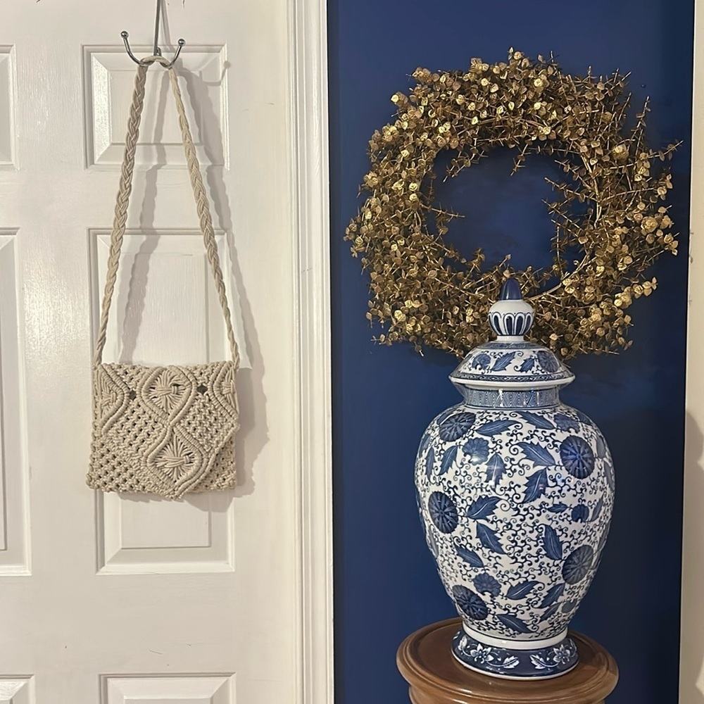 Women’s Tommy Bahama Crossbody Ivory Crochet Macramé Flap Bag Purse